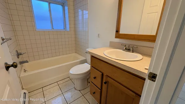 $1,850 | 5199-5203 Highway 32, Unit 2, Catskill, NY 12414