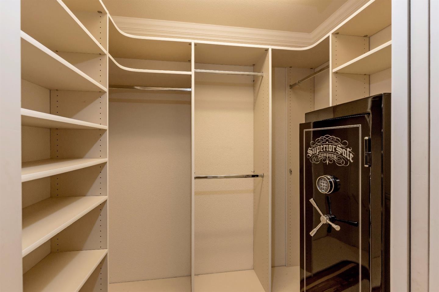 288 Sunkist Lane Los Altos, CA 94022 - Photo 12 of 30