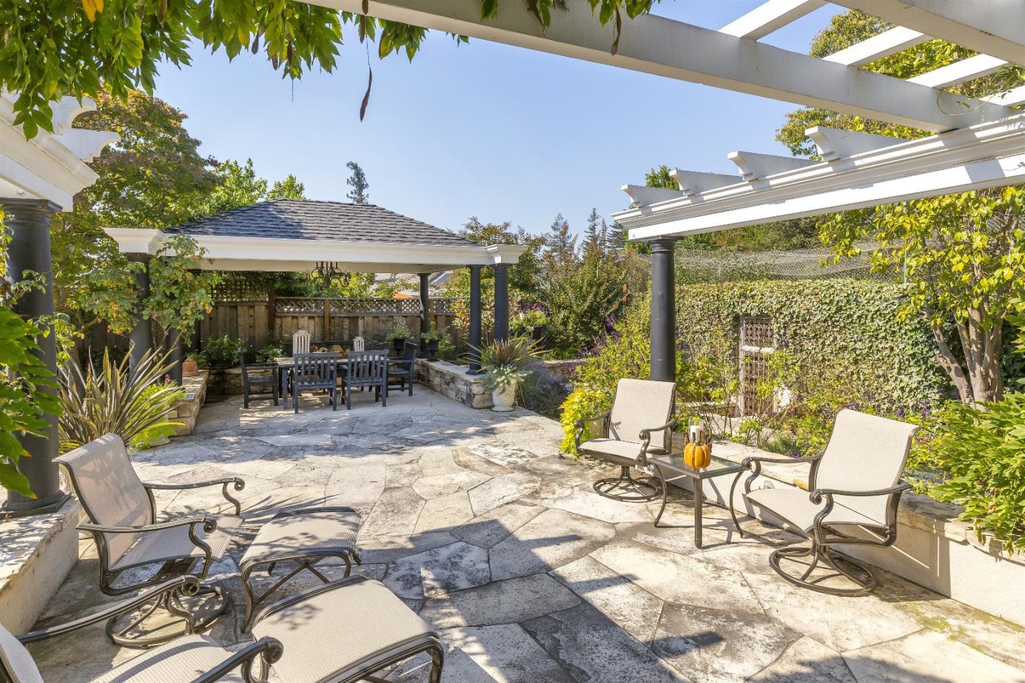 288 Sunkist Lane Los Altos, CA 94022 - Photo 27 of 30