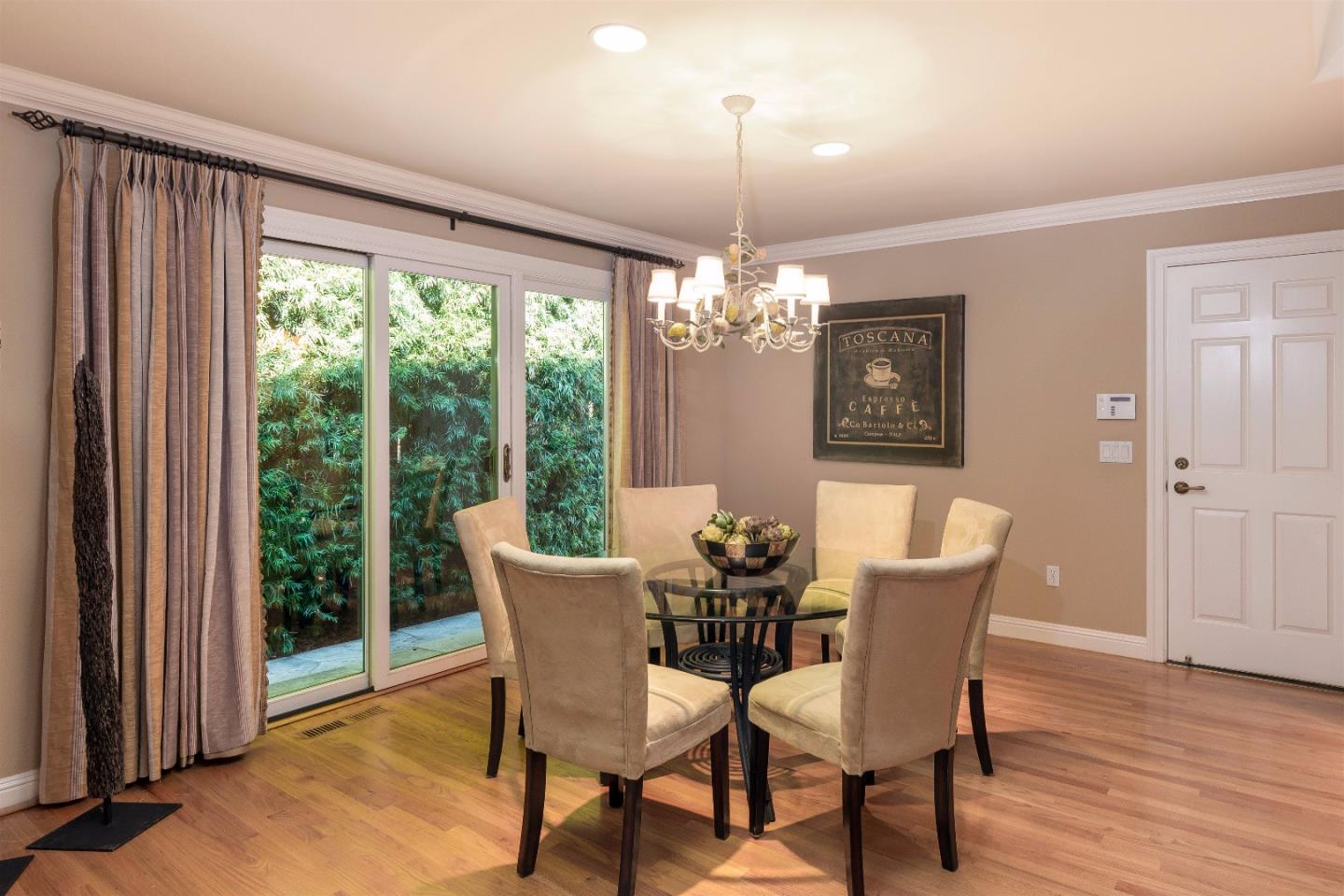 288 Sunkist Lane Los Altos, CA 94022 - Photo 8 of 30