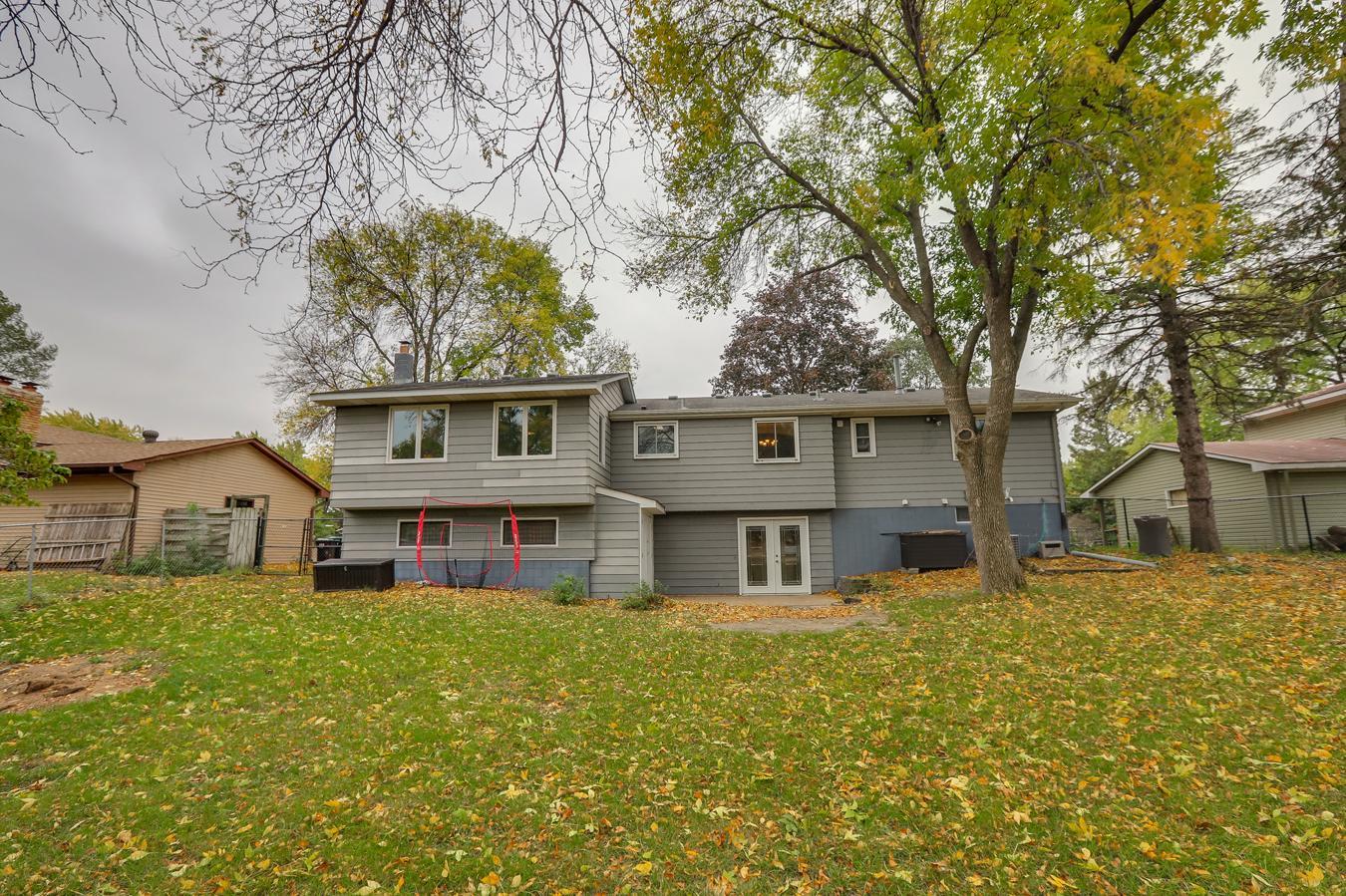 2617 Ridge Lane Mounds View, MN 55112 - Photo 2 of 24