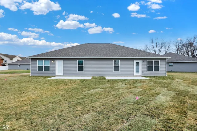 $229,900 | 1611 West Paula Drive, Columbus, IN 47201