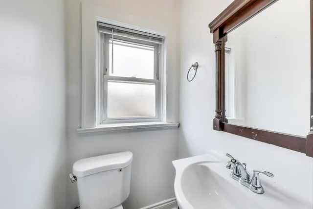 $355,000 | 2212 Grove Avenue, Berwyn, IL 60402