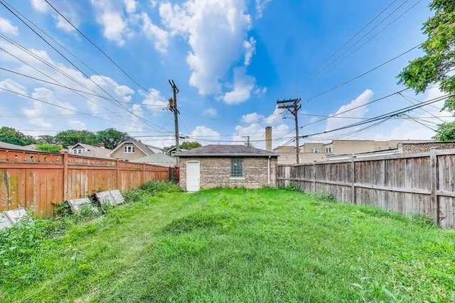 $355,000 | 2212 Grove Avenue, Berwyn, IL 60402