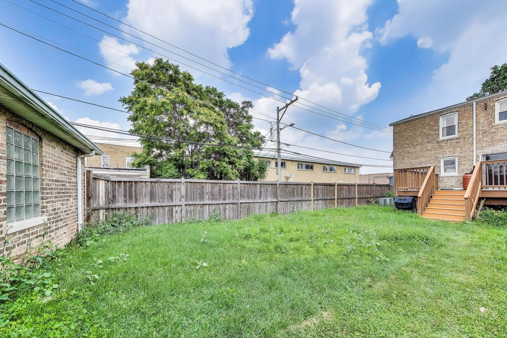 2212 Grove Avenue Berwyn, IL 60402 - Photo 26 of 32