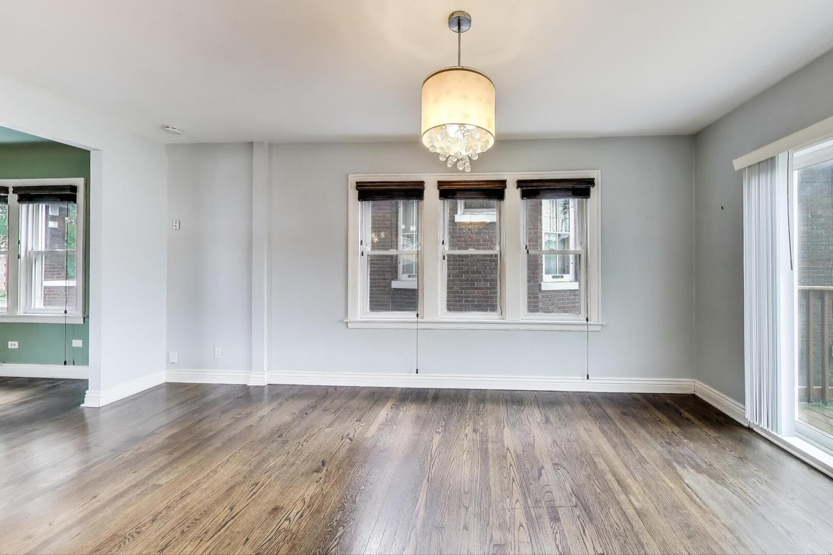 2212 Grove Avenue Berwyn, IL 60402 - Photo 9 of 32