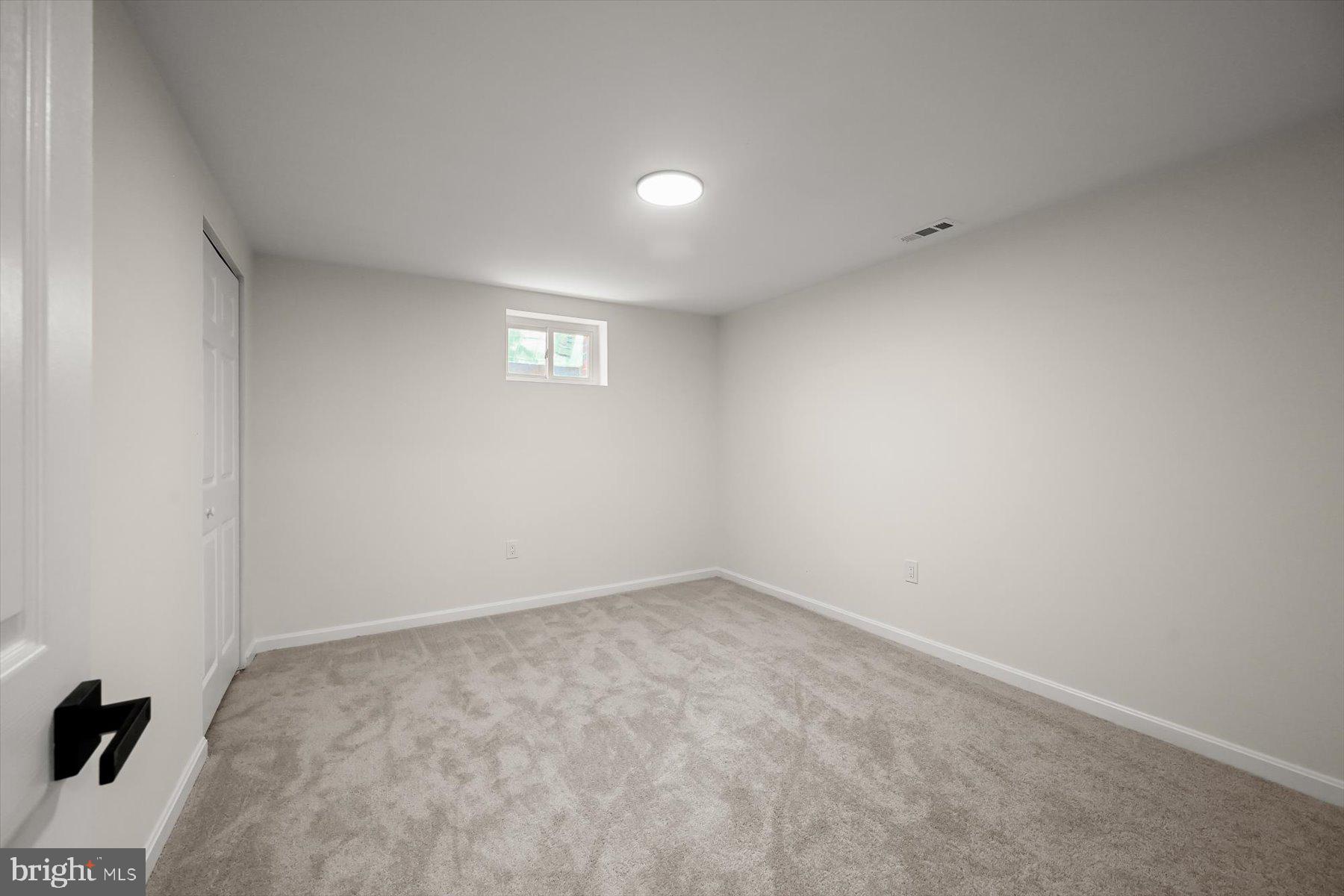 8475 Byrd Road Pasadena, MD 21122 - Photo 22 of 30 Beedroom 4