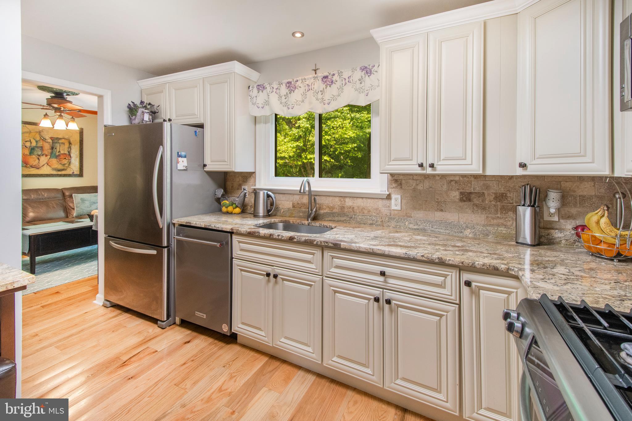 14 Coventry Square Ewing, NJ 08628 - Photo 7 of 21