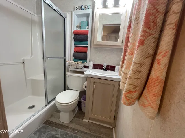 $1,600 | 1219 Thomas Drive, Unit 204, Panama City Beach, FL 32408