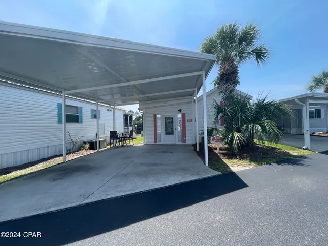 $1,600 | 1219 Thomas Drive, Unit 204, Panama City Beach, FL 32408