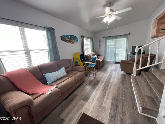 $1,600 | 1219 Thomas Drive, Unit 204, Panama City Beach, FL 32408