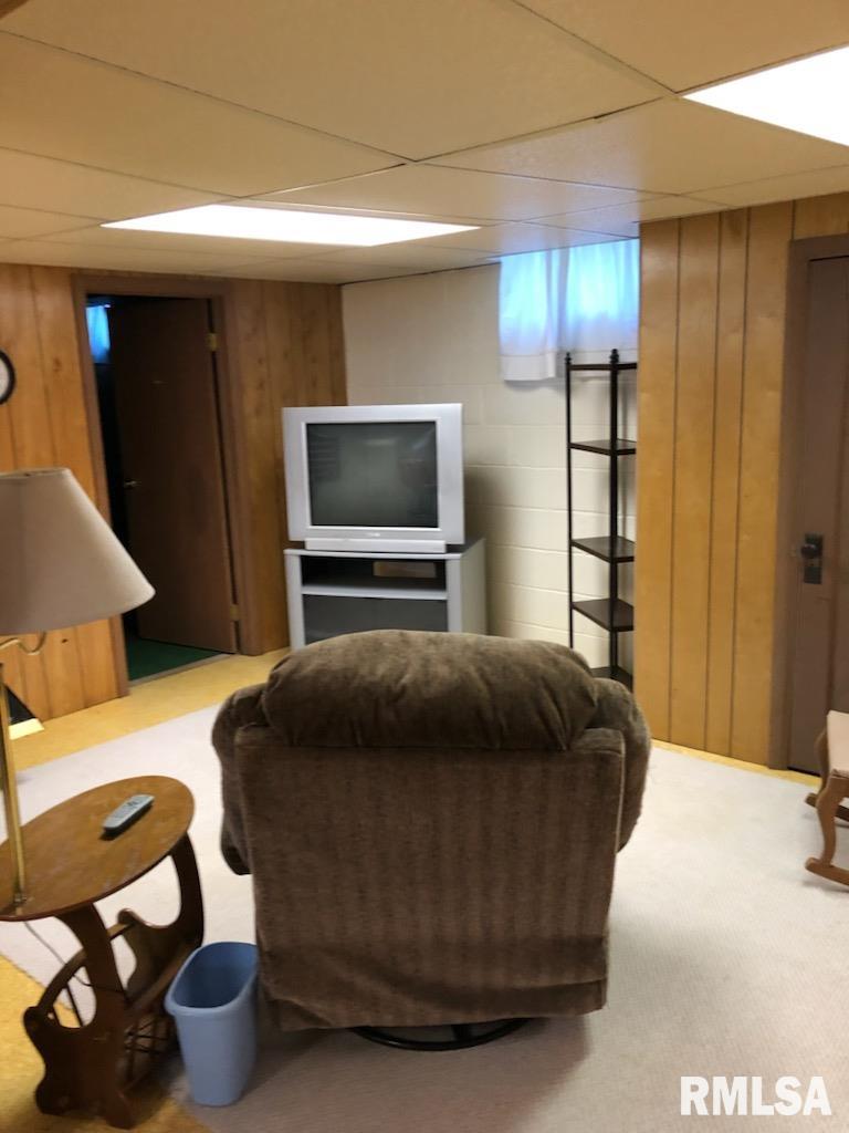 259 Ruth Place Clinton, IA 52732 - Photo 20 of 25 Gallery Image 20