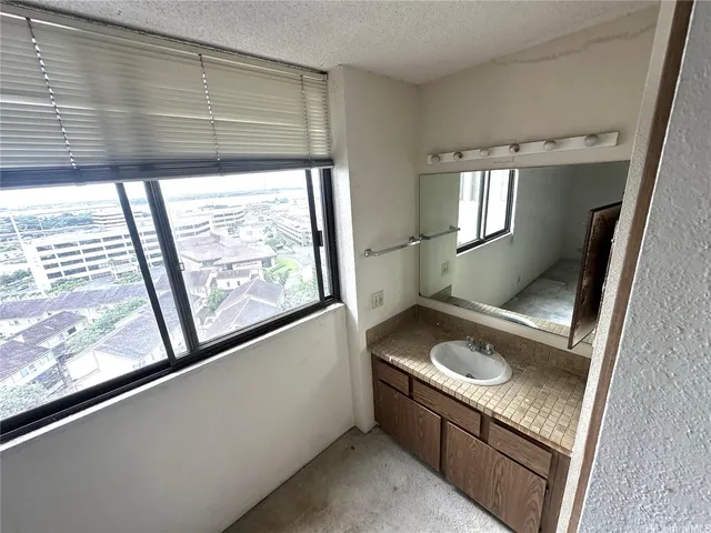 $379,000 | 98-351 Koauka Loop, Unit C1206, Aiea, HI 96701