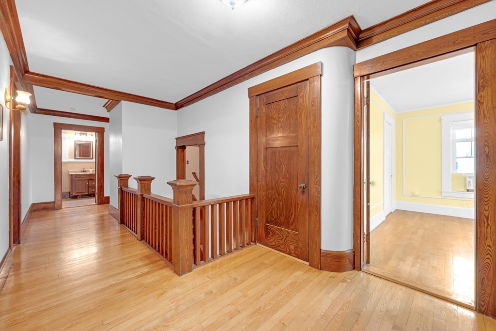 14 Tahanto Road Worcester, MA 01602 - Photo 16 of 41