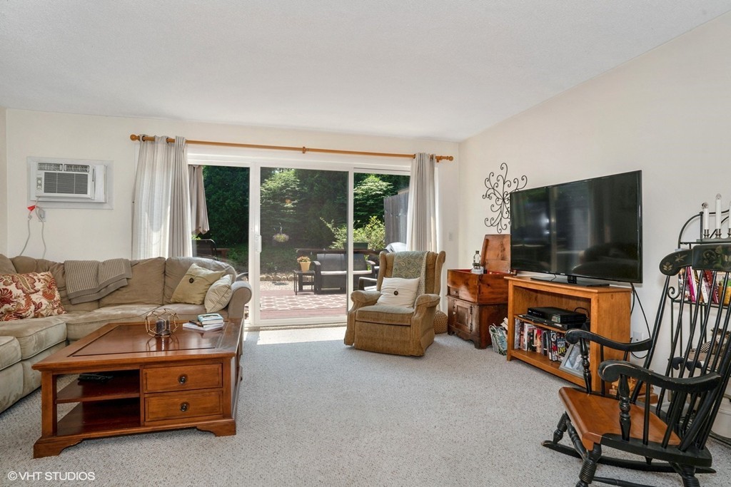 67 Round House Road, Unit 67 Bourne, MA 02532 - Photo 4 of 15