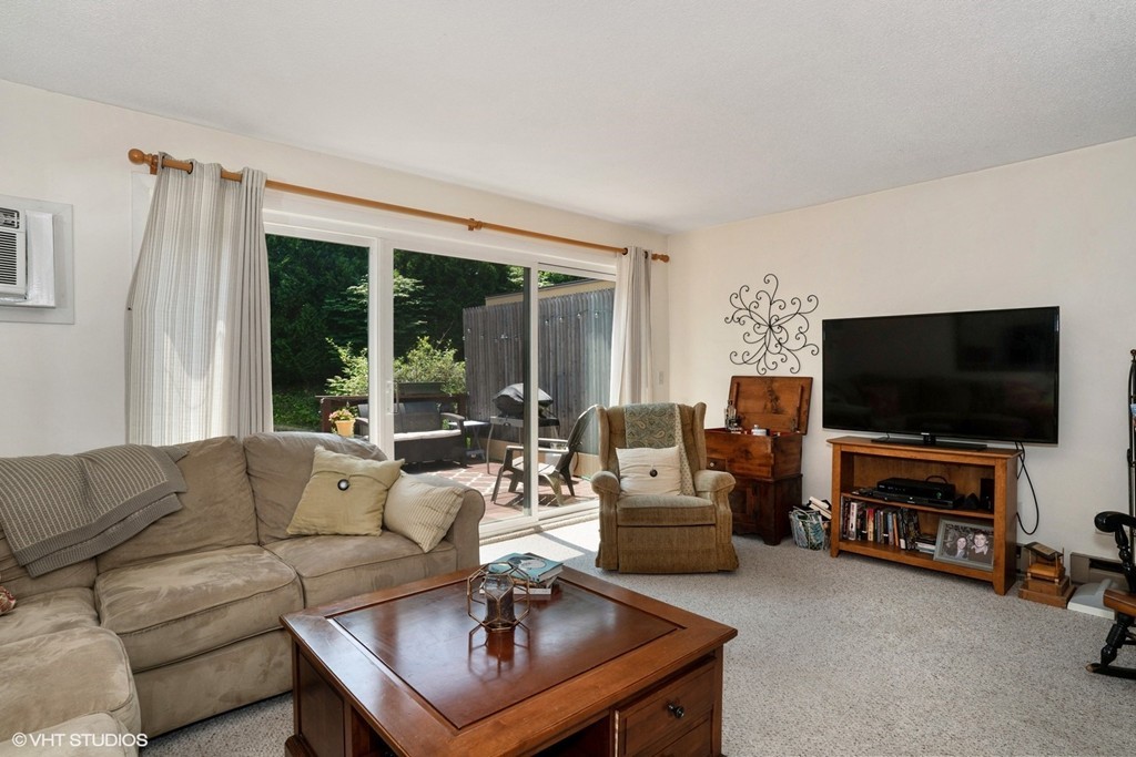 67 Round House Road, Unit 67 Bourne, MA 02532 - Photo 5 of 15