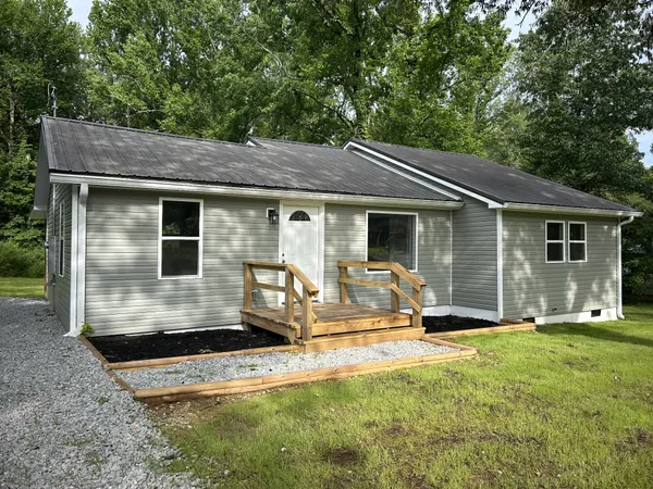 $215,000 | 161 Post Oak Avenue, Camden, TN 38320