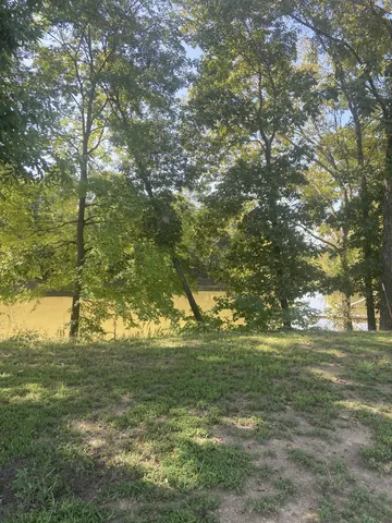 $50,000 | 390 Duck Blind Road, Clifton, TN 38425
