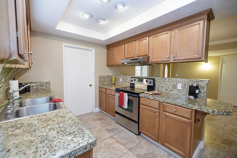 3417 John Lee Lane Modesto, CA 95350 - Photo 11 of 45