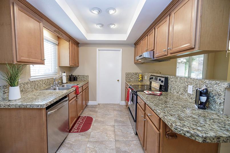 3417 John Lee Lane Modesto, CA 95350 - Photo 10 of 45