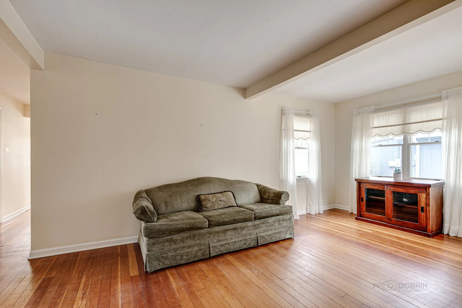 411 Foster Road Wauconda, IL 60084 - Photo 5 of 23 a living room with furniture and a fireplace