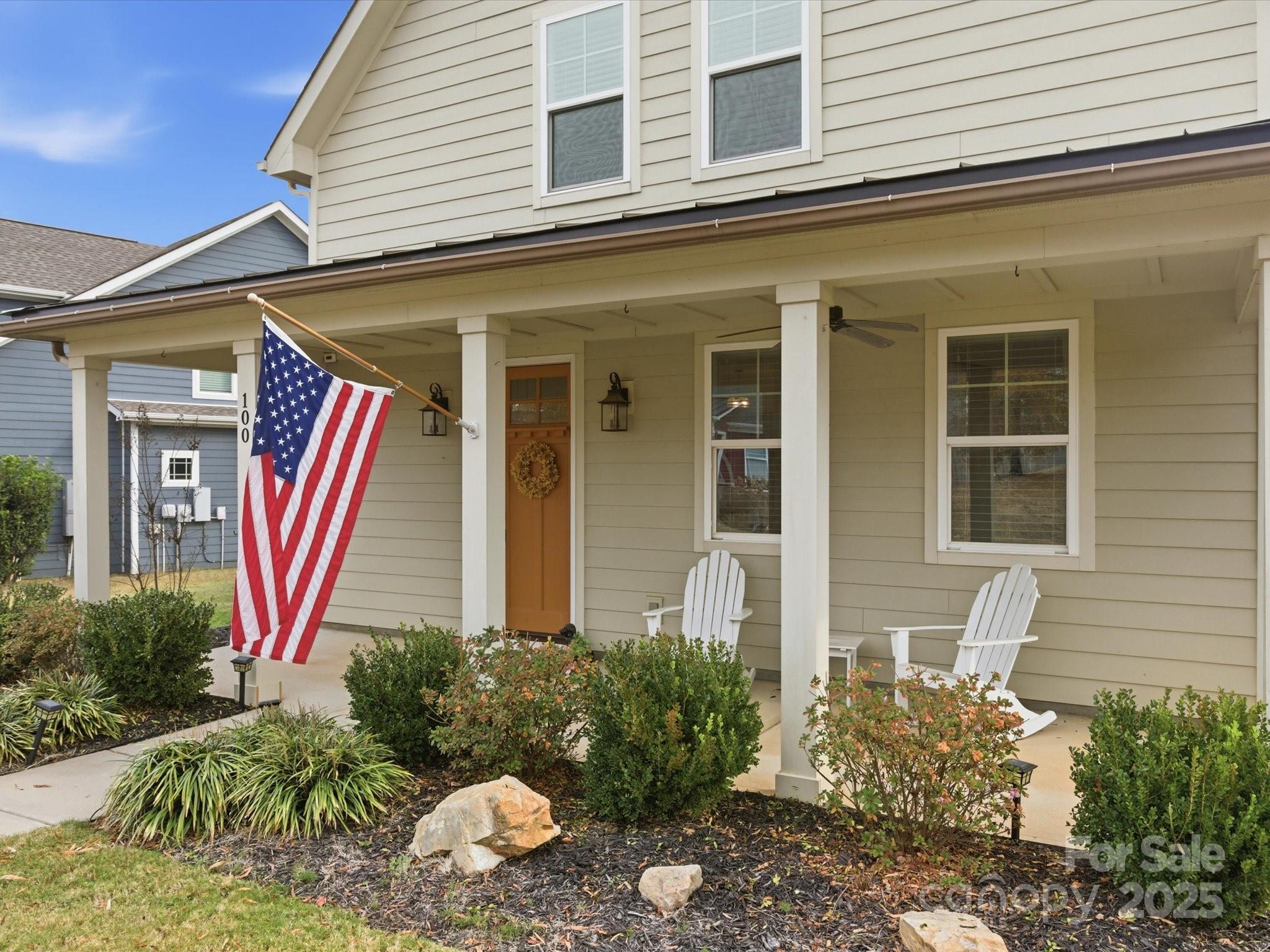 116 Meyers Ridge Road Cramerton, NC 28032 - Photo 2 of 33 a front view of a house with a yard