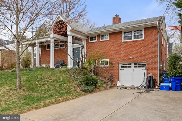 $2,400 | 5937 Avon Drive, Bethesda, MD 20814