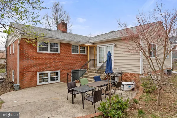 $2,300 | 5937 Avon Drive, Bethesda, MD 20814