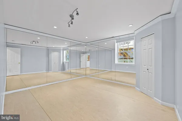 $2,300 | 5937 Avon Drive, Bethesda, MD 20814