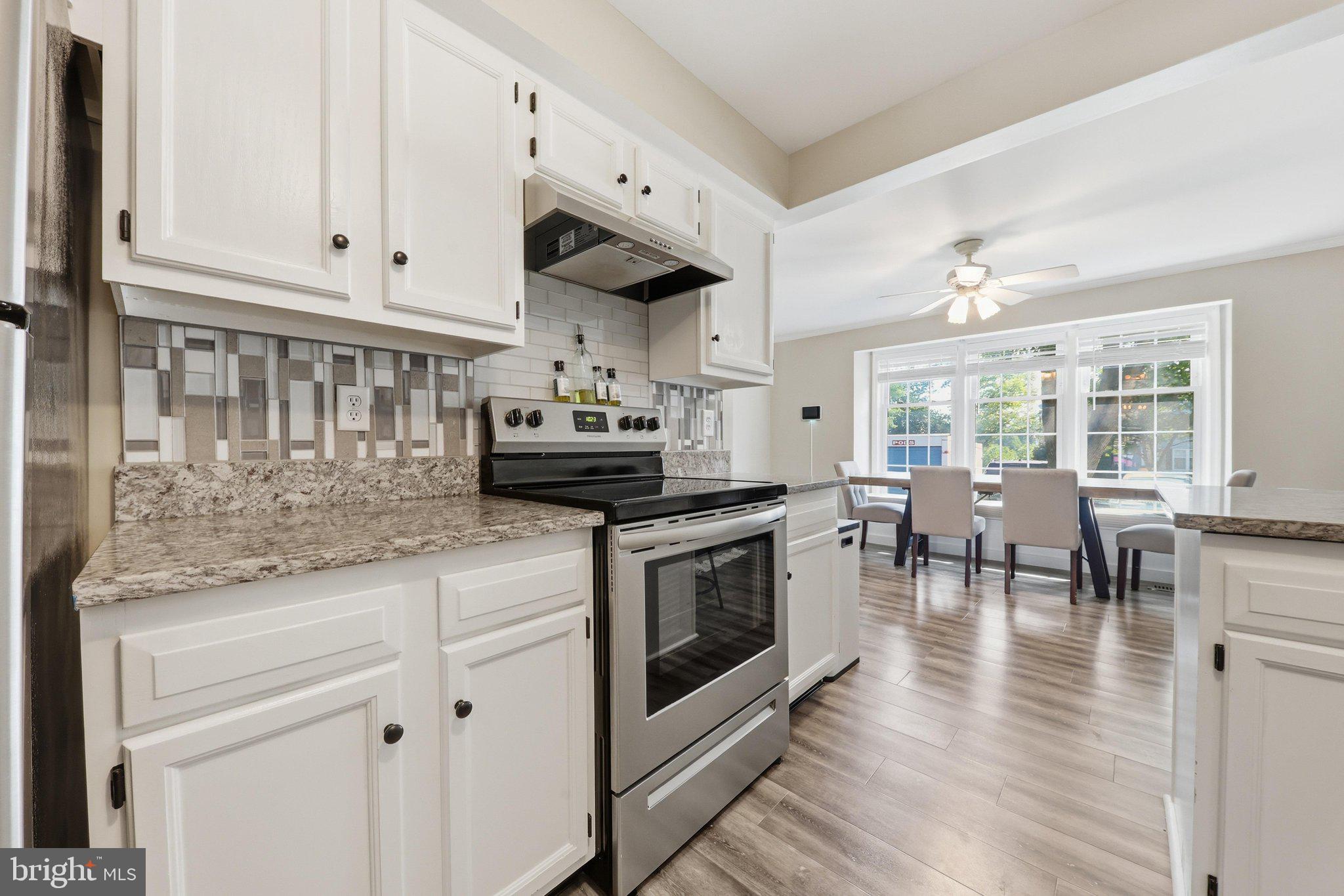 7998 Windsail Court Frederick, MD 21701 - Photo 8 of 38 Kitchen