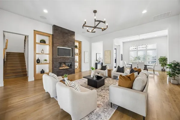 $1,330,000 | 8605 Colina Terrace, Benbrook, TX 76126