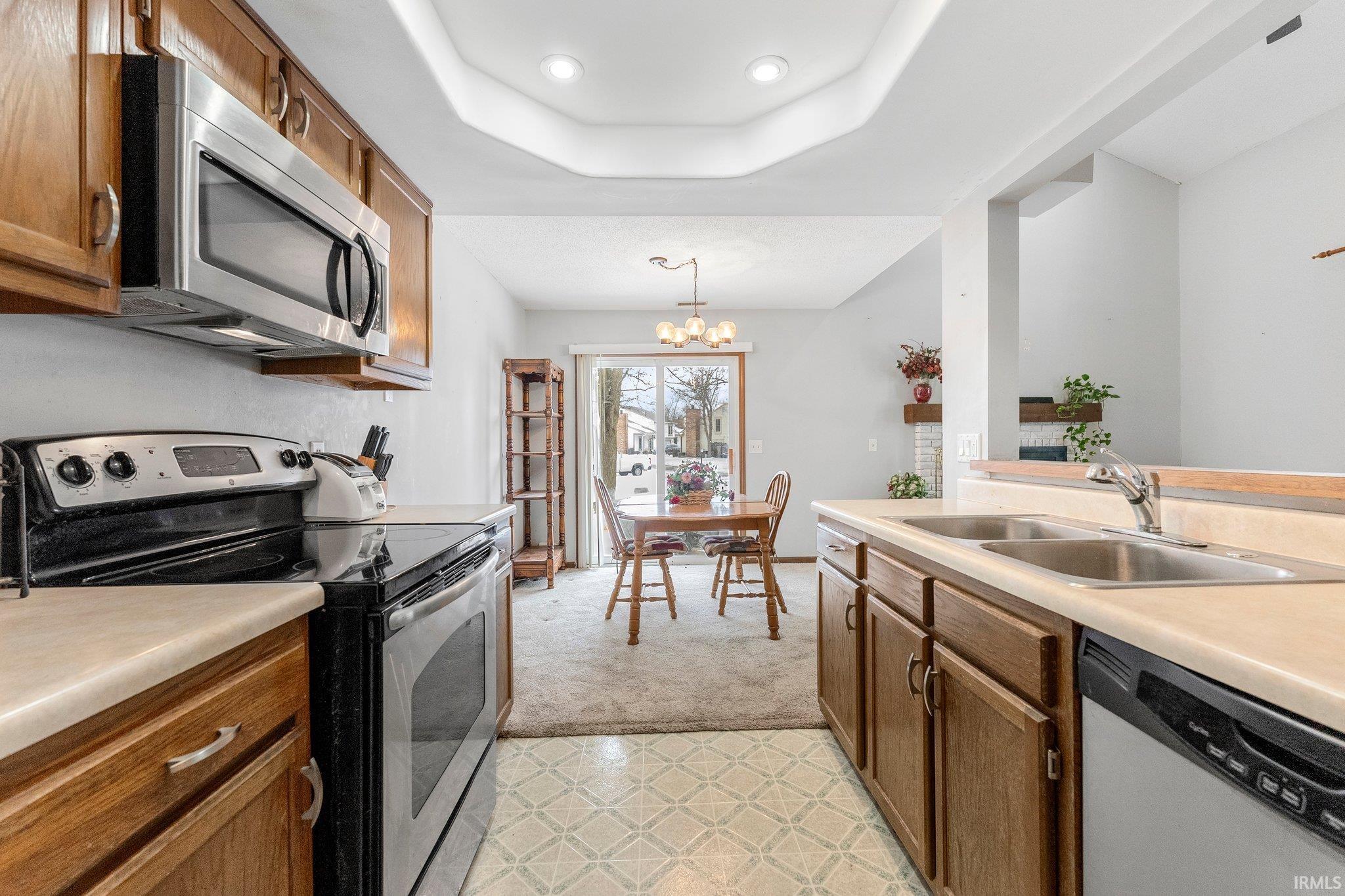 4940 Pinebrook Drive Fort Wayne, IN 46804 - Photo 14 of 26