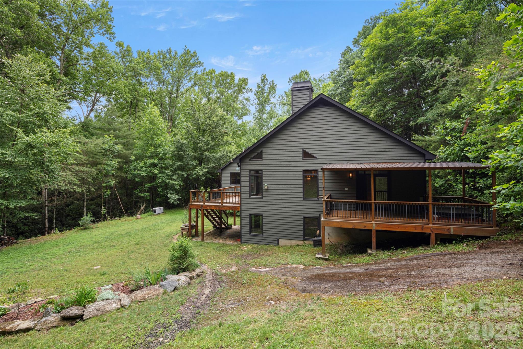 2000 Davis Mountain Road Hendersonville, NC 28739 - Photo 35 of 41
