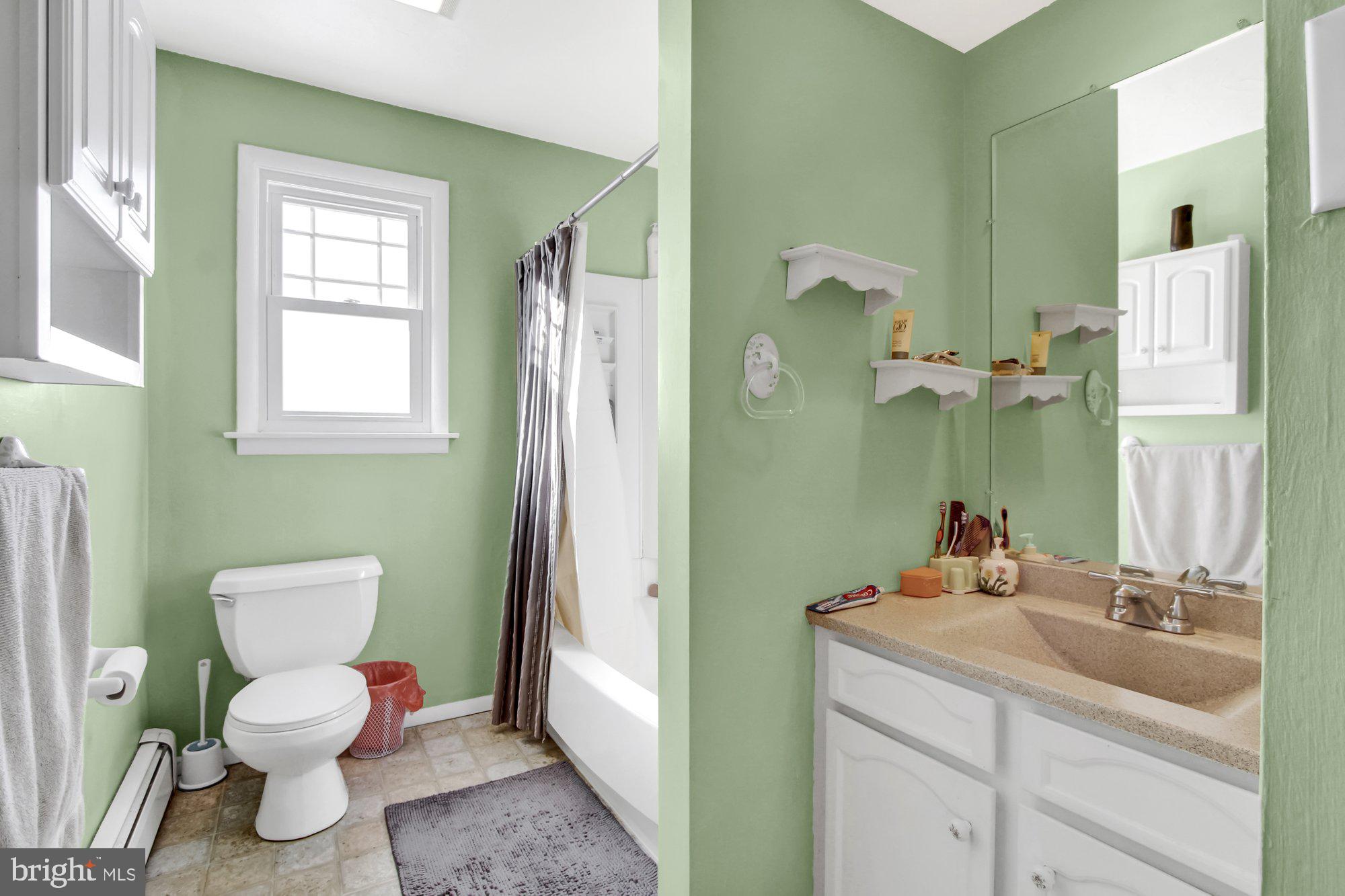 418 Pinehurst Road York, PA 17402 - Photo 16 of 25 Gallery Image 16