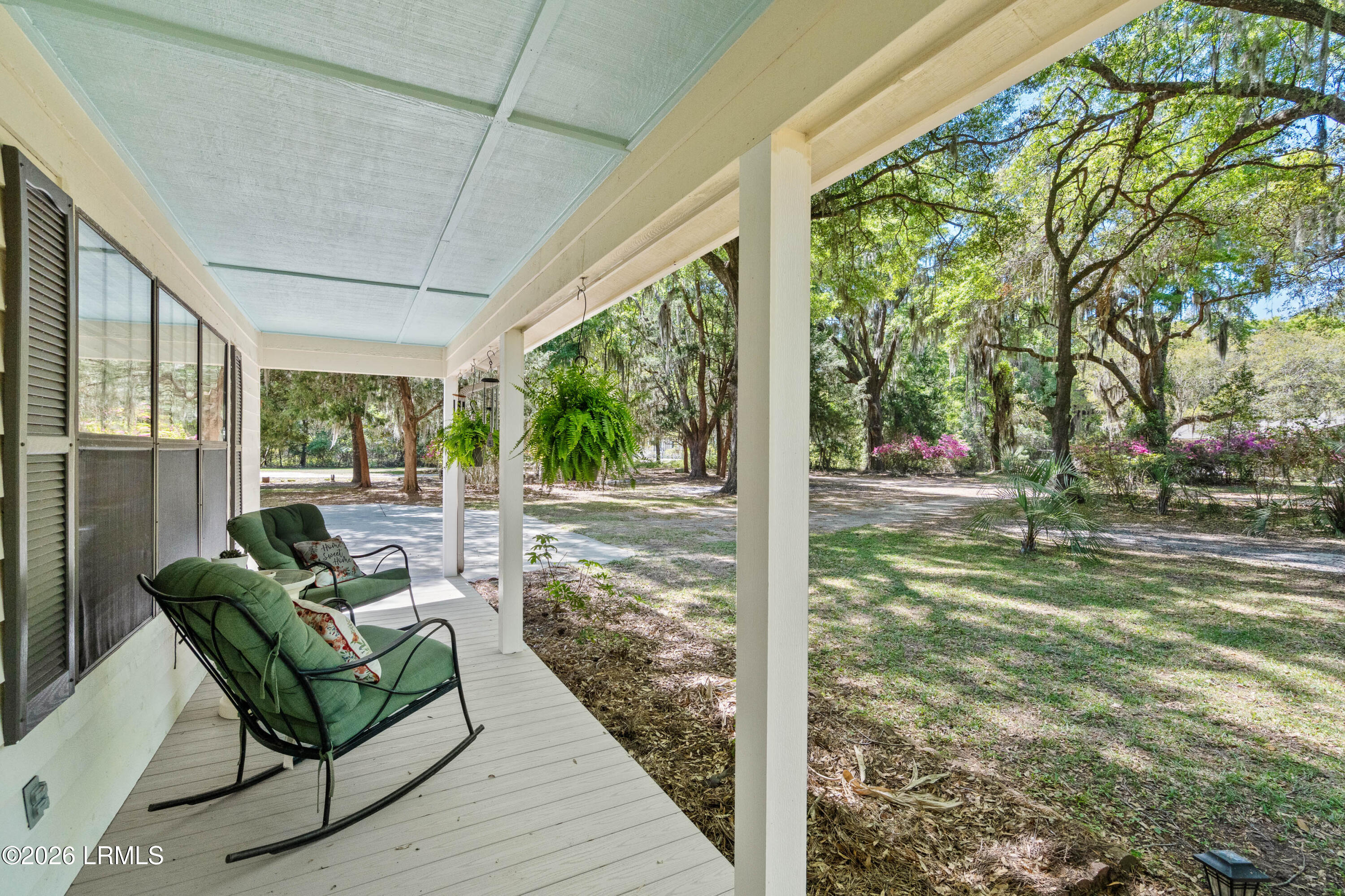 32 West Cedar Road St. Helena Island, SC 29920 - Photo 5 of 53 38 W Cedar-52