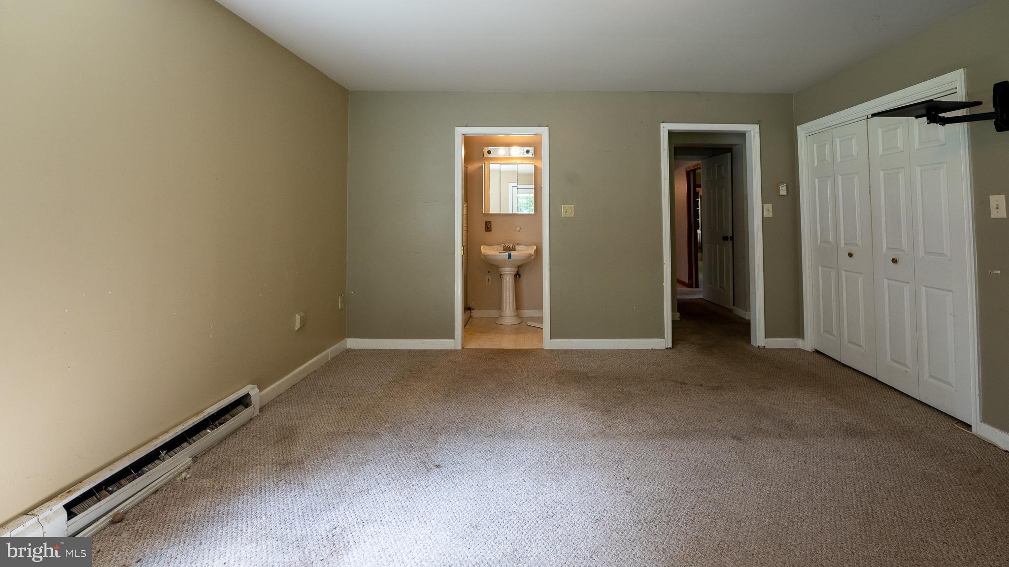 4492 York Rd. Doylestown, PA 18902 - Photo 8 of 61