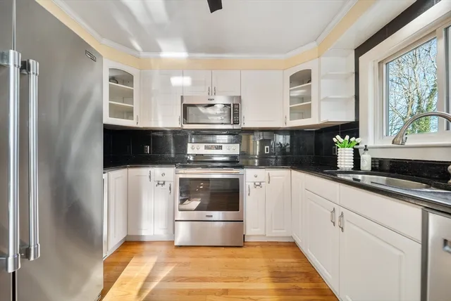 $679,000 | 2 Wilfred Terrace, Salem, MA 01970