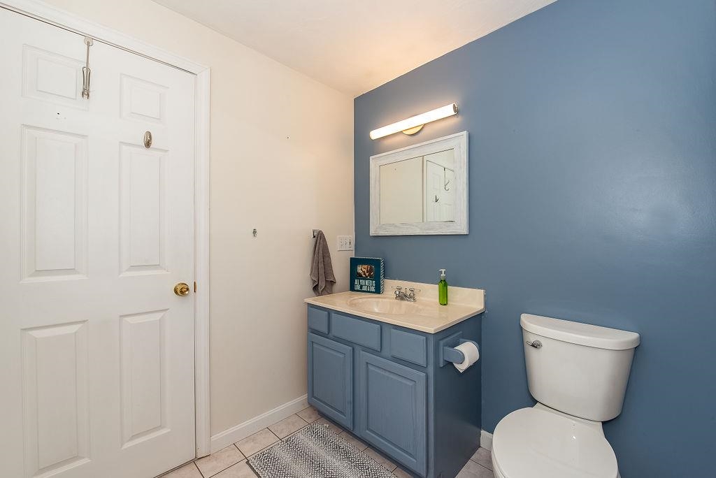 156 Raymond Road Deerfield, NH 03037 - Photo 15 of 40