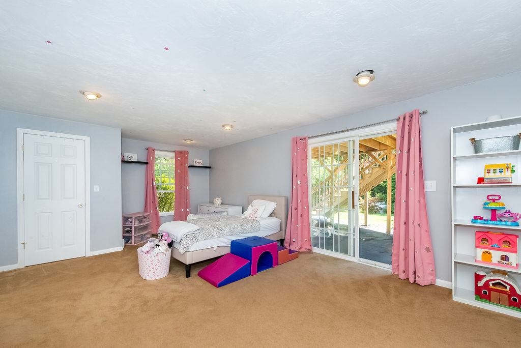 156 Raymond Road Deerfield, NH 03037 - Photo 20 of 40