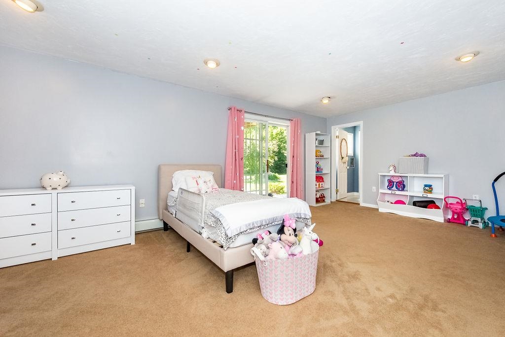 156 Raymond Road Deerfield, NH 03037 - Photo 21 of 40