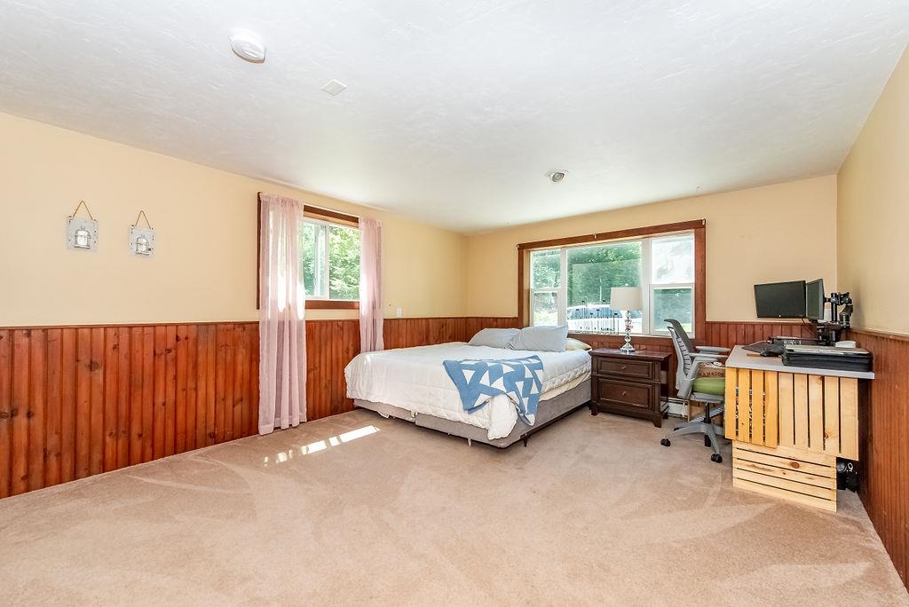 156 Raymond Road Deerfield, NH 03037 - Photo 24 of 40