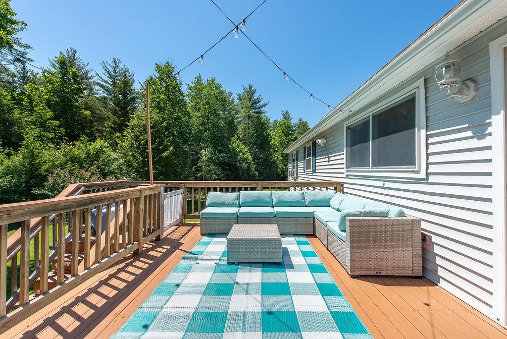 156 Raymond Road Deerfield, NH 03037 - Photo 28 of 40