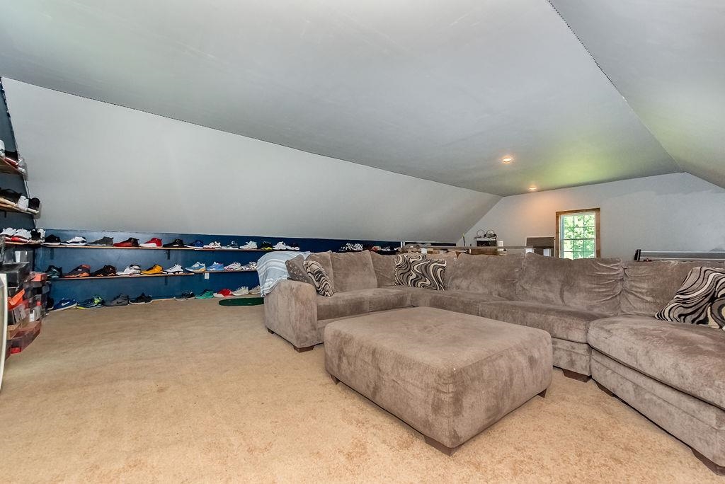 156 Raymond Road Deerfield, NH 03037 - Photo 31 of 40