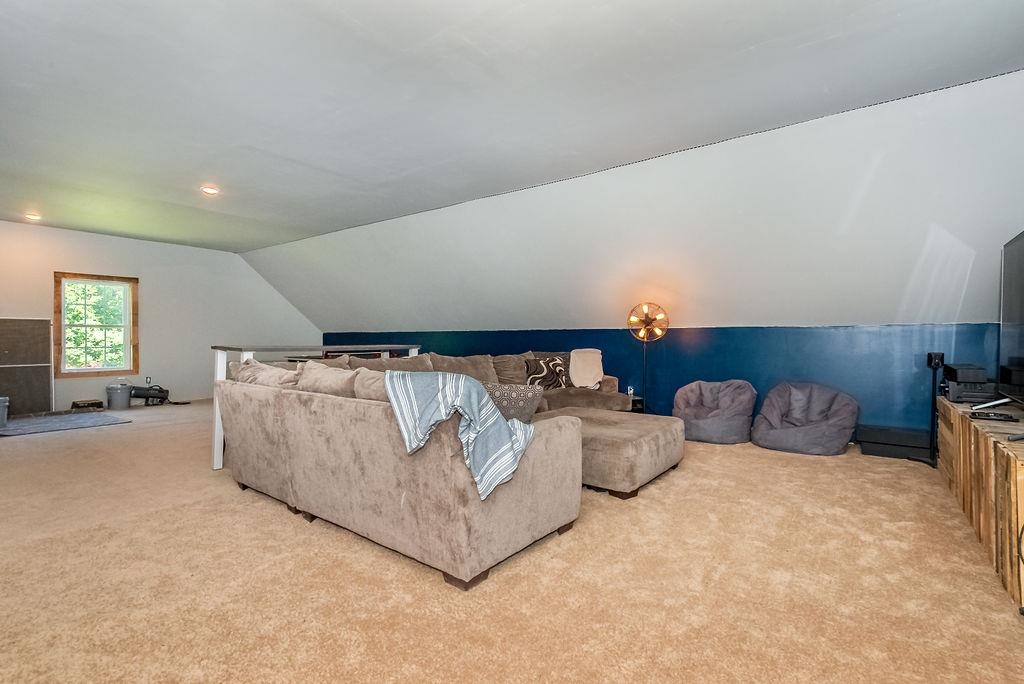 156 Raymond Road Deerfield, NH 03037 - Photo 33 of 40