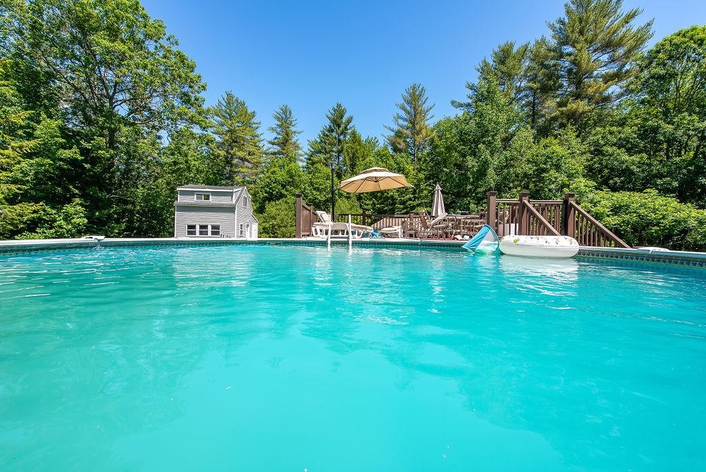 156 Raymond Road Deerfield, NH 03037 - Photo 39 of 40