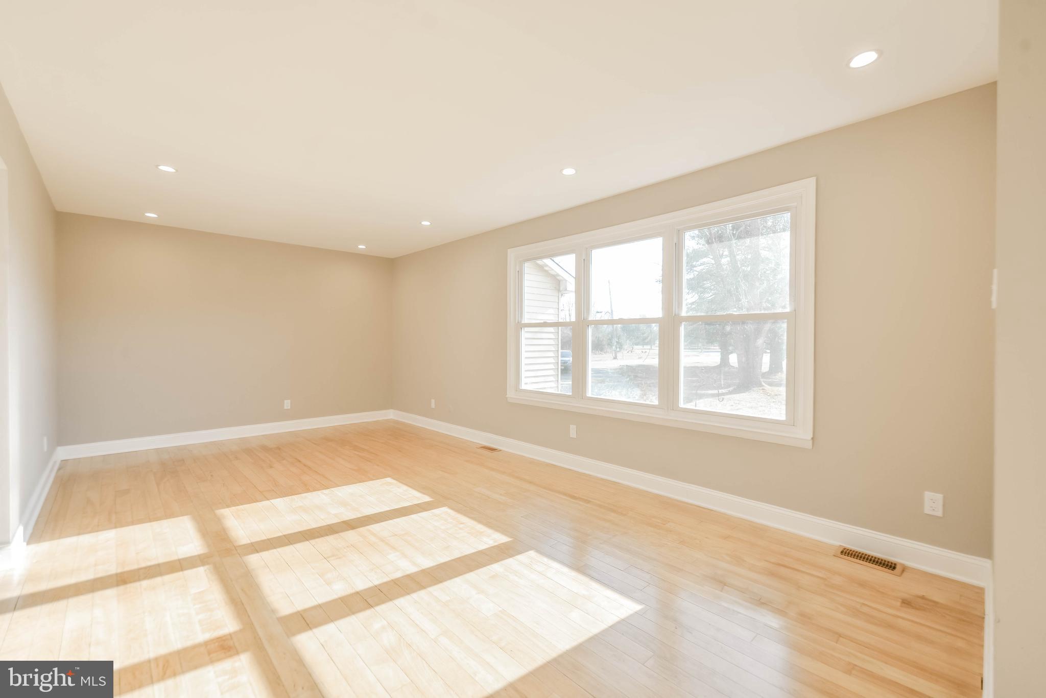 500 Fairview Road Glassboro, NJ 08028 - Photo 8 of 34