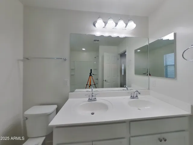 $1,769 | 5830 West Wood Street, Phoenix, AZ 85043