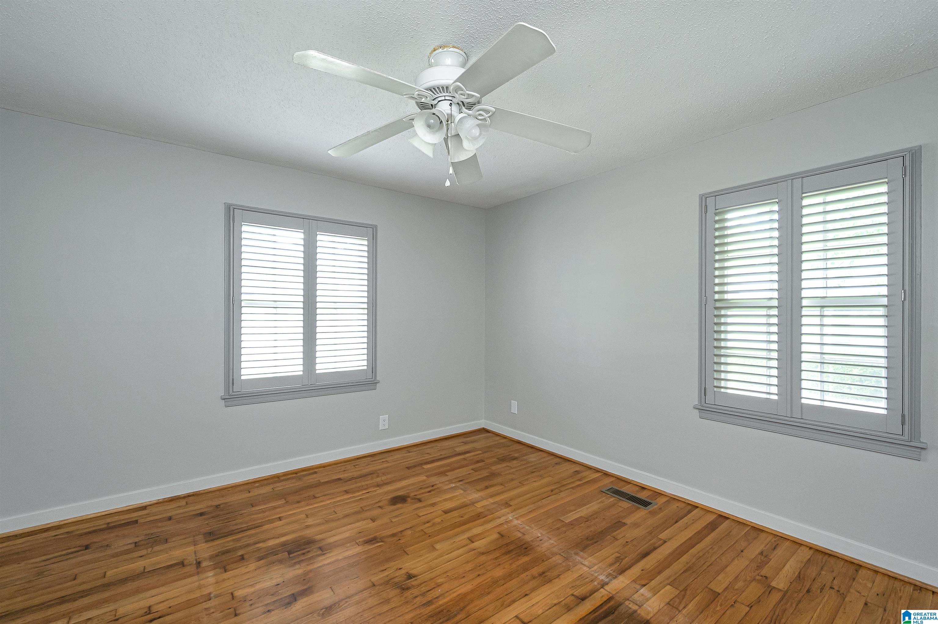 220 Raleigh Avenue Birmingham, AL 35209 - Photo 27 of 50