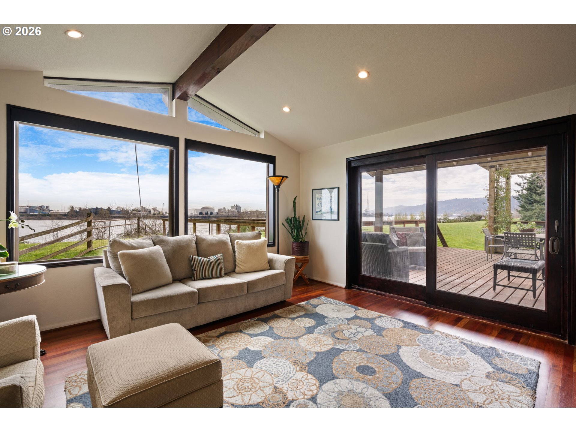 14830 Northwest Gillihan Road Portland, OR 97231 - Photo 7 of 42