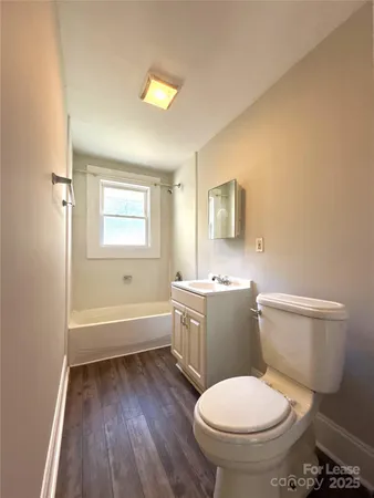 $1,095 | 904 Harrill Street, Charlotte, NC 28205